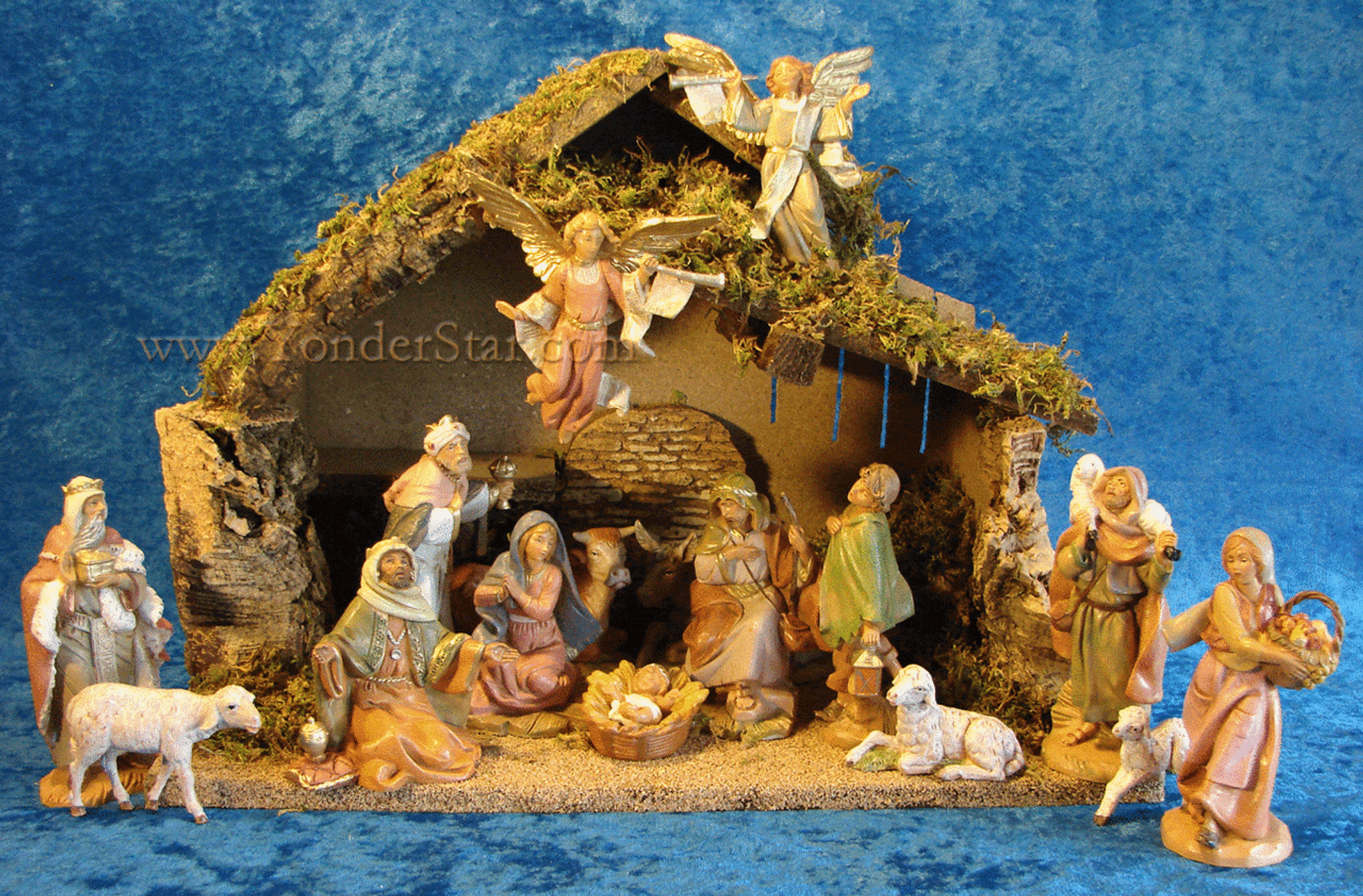 Fontanini 16 Piece Nativity Scene with Wood Stable YonderStar